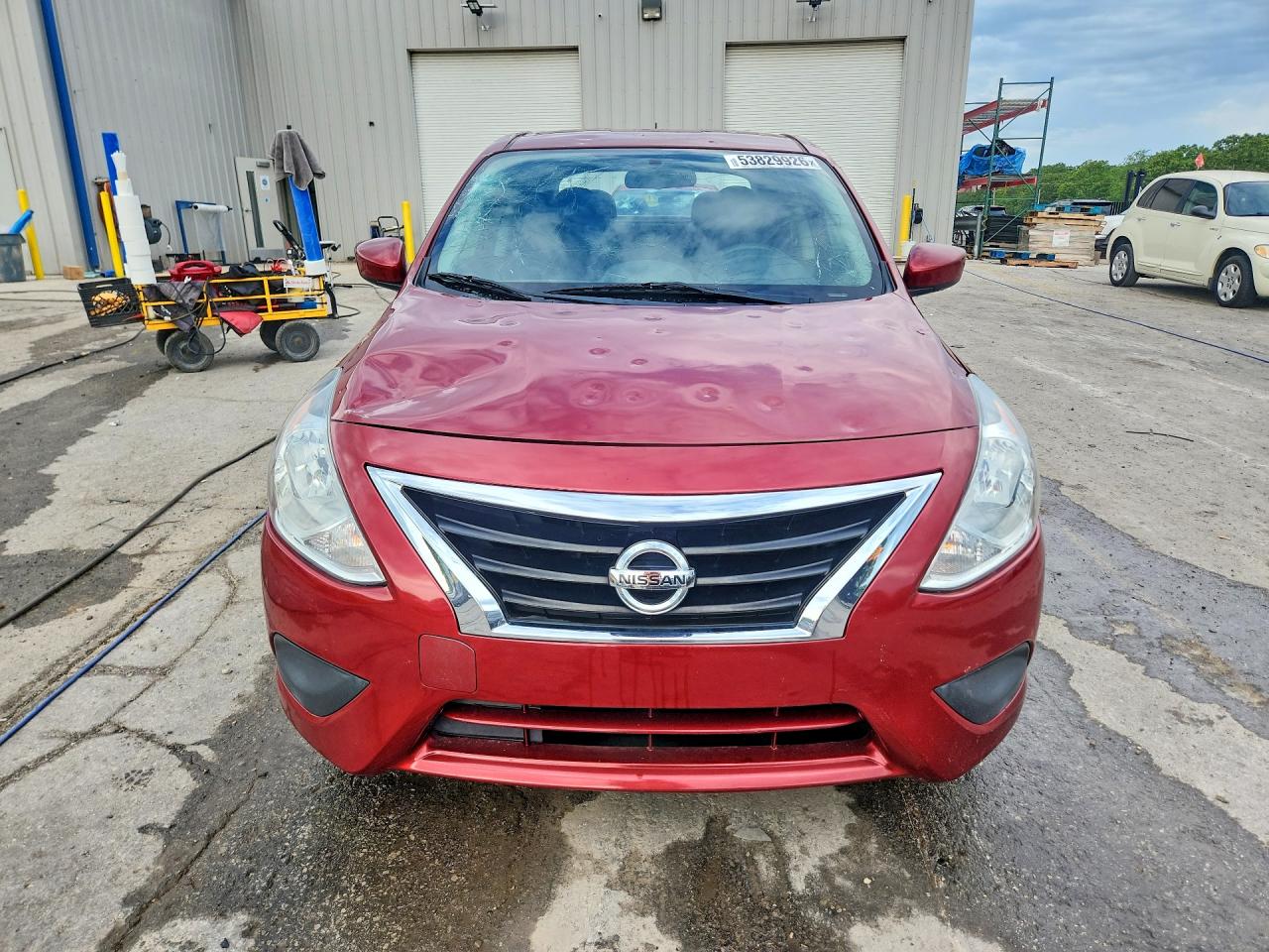 2019 NISSAN VERSA SV photo 13