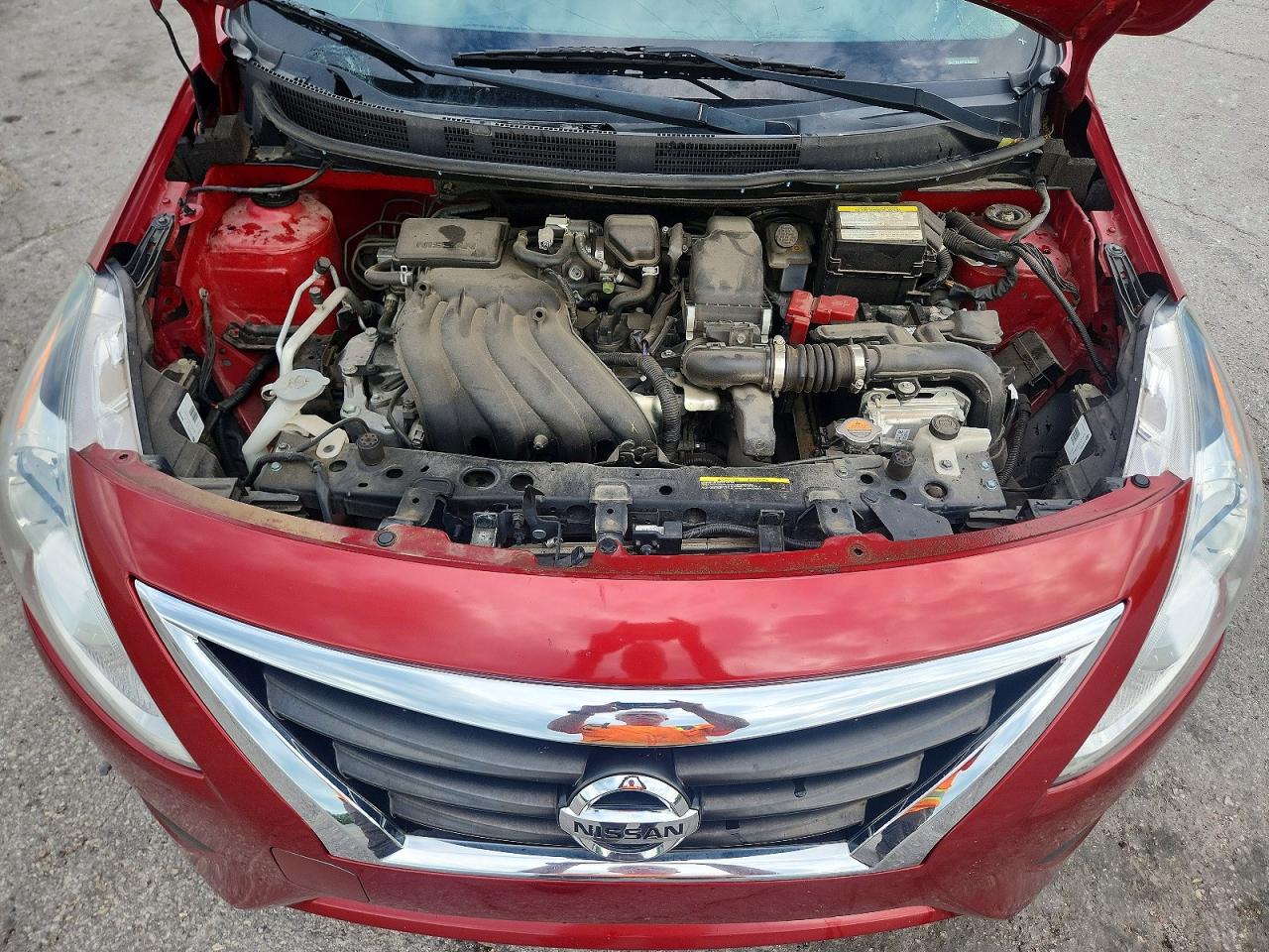 2019 NISSAN VERSA SV photo 31