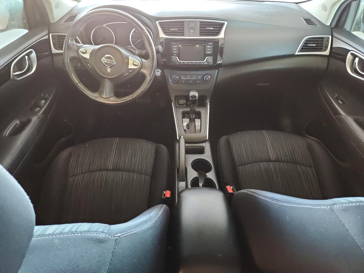 2016 NISSAN SENTRA SV photo 8