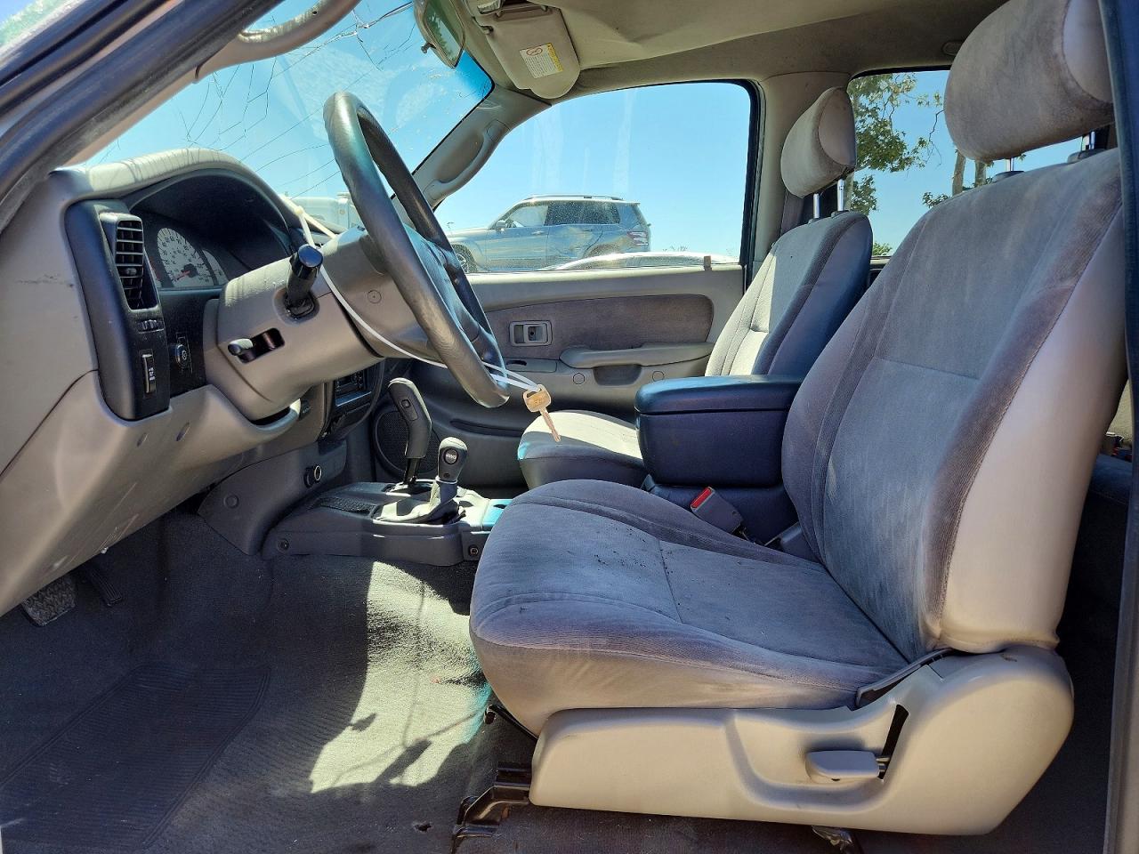 2004 TOYOTA TACOMA DOUBLE CAB photo 13