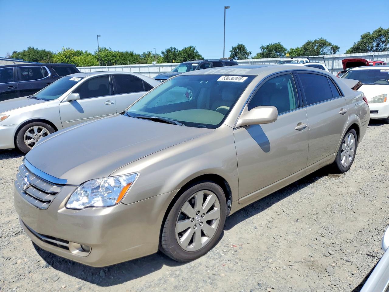 2005 TOYOTA AVALON