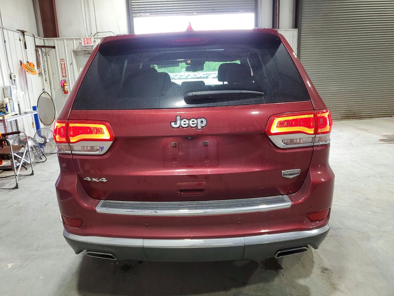 2014 JEEP GRAND CHEROKEE SUMMIT photo 6