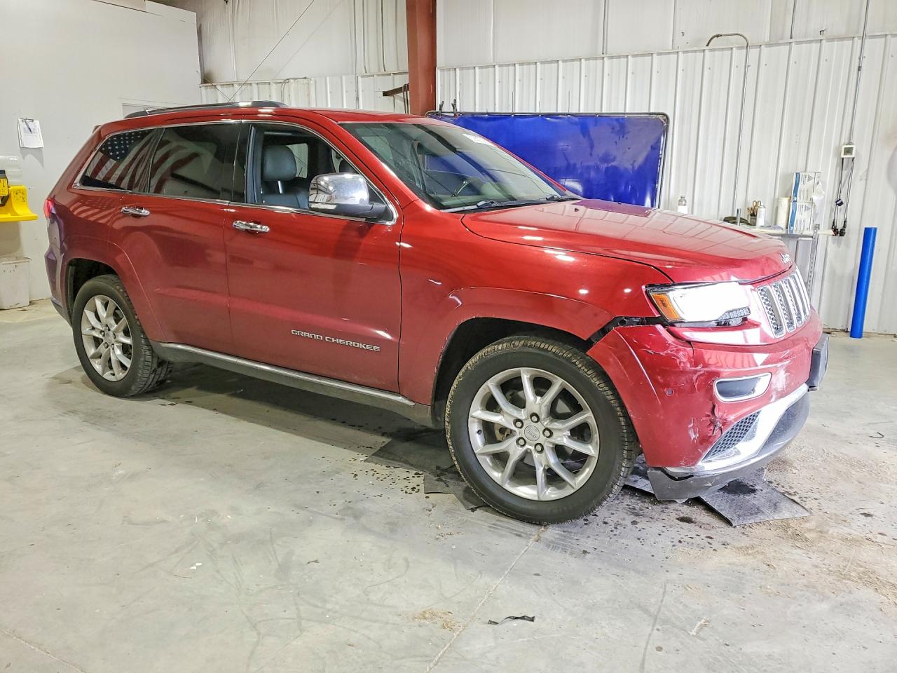 2014 JEEP GRAND CHEROKEE SUMMIT photo 4