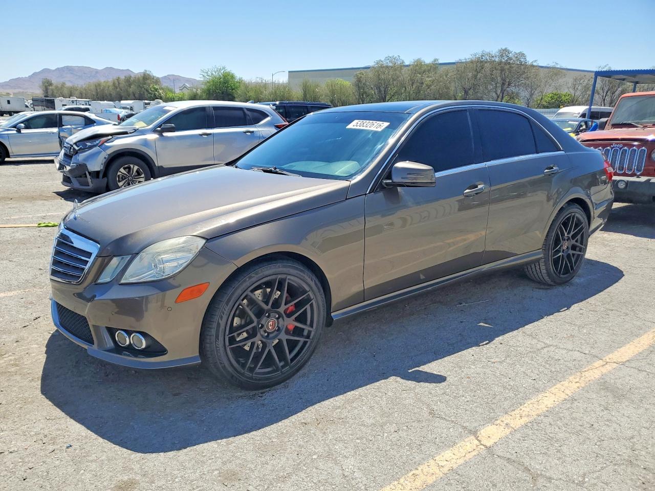 2010 MERCEDES-BENZ E