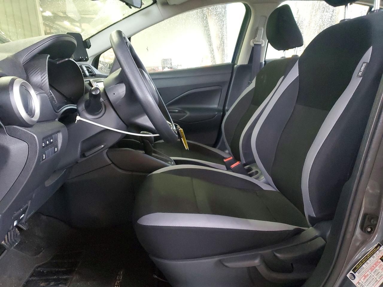 2025 NISSAN VERSA S photo 13