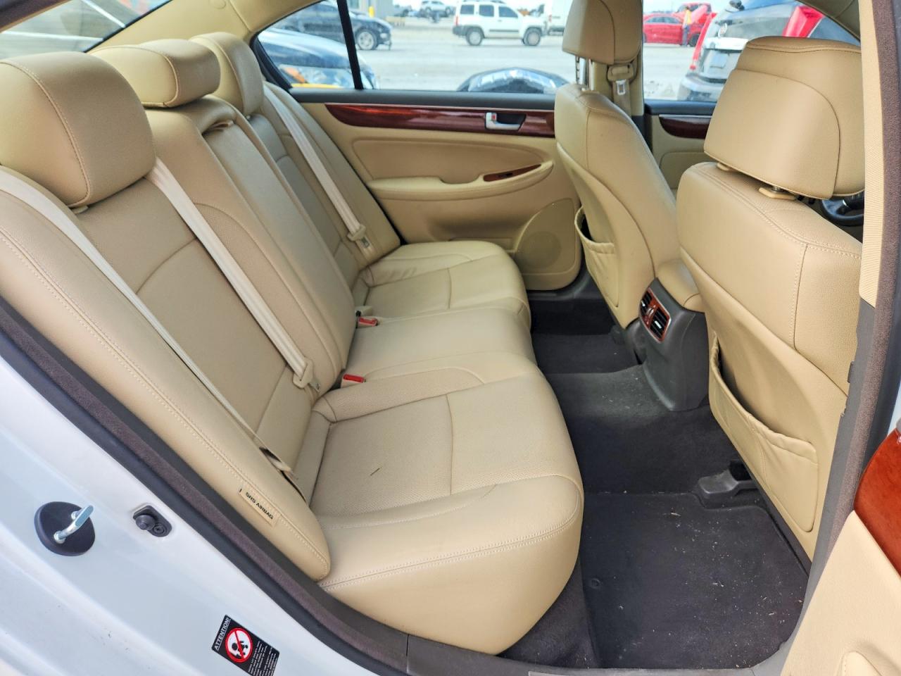 2013 HYUNDAI GENESIS 3.8L photo 28