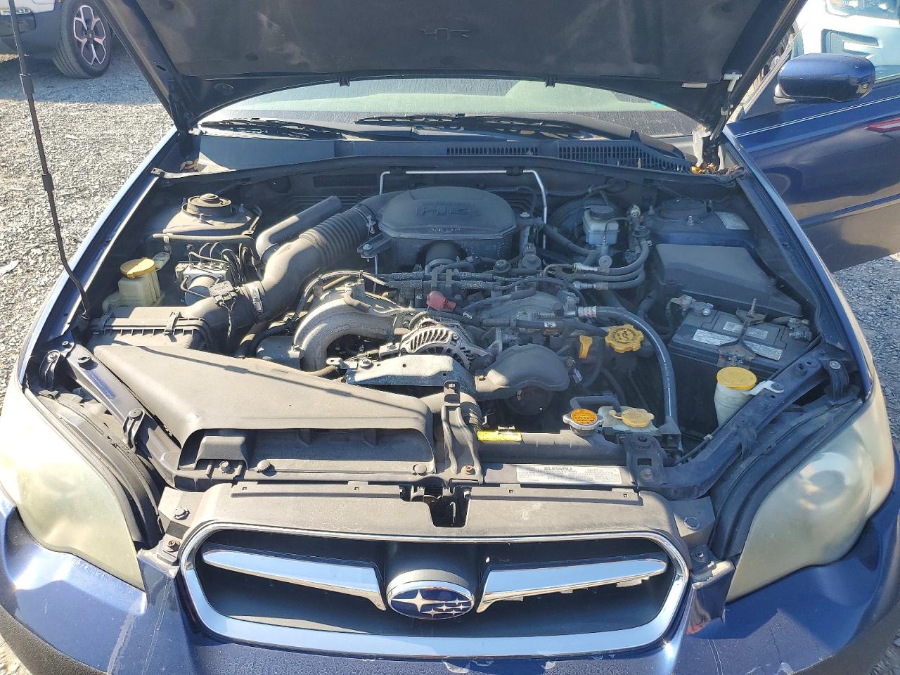 2005 SUBARU LEGACY 2.5I photo 11