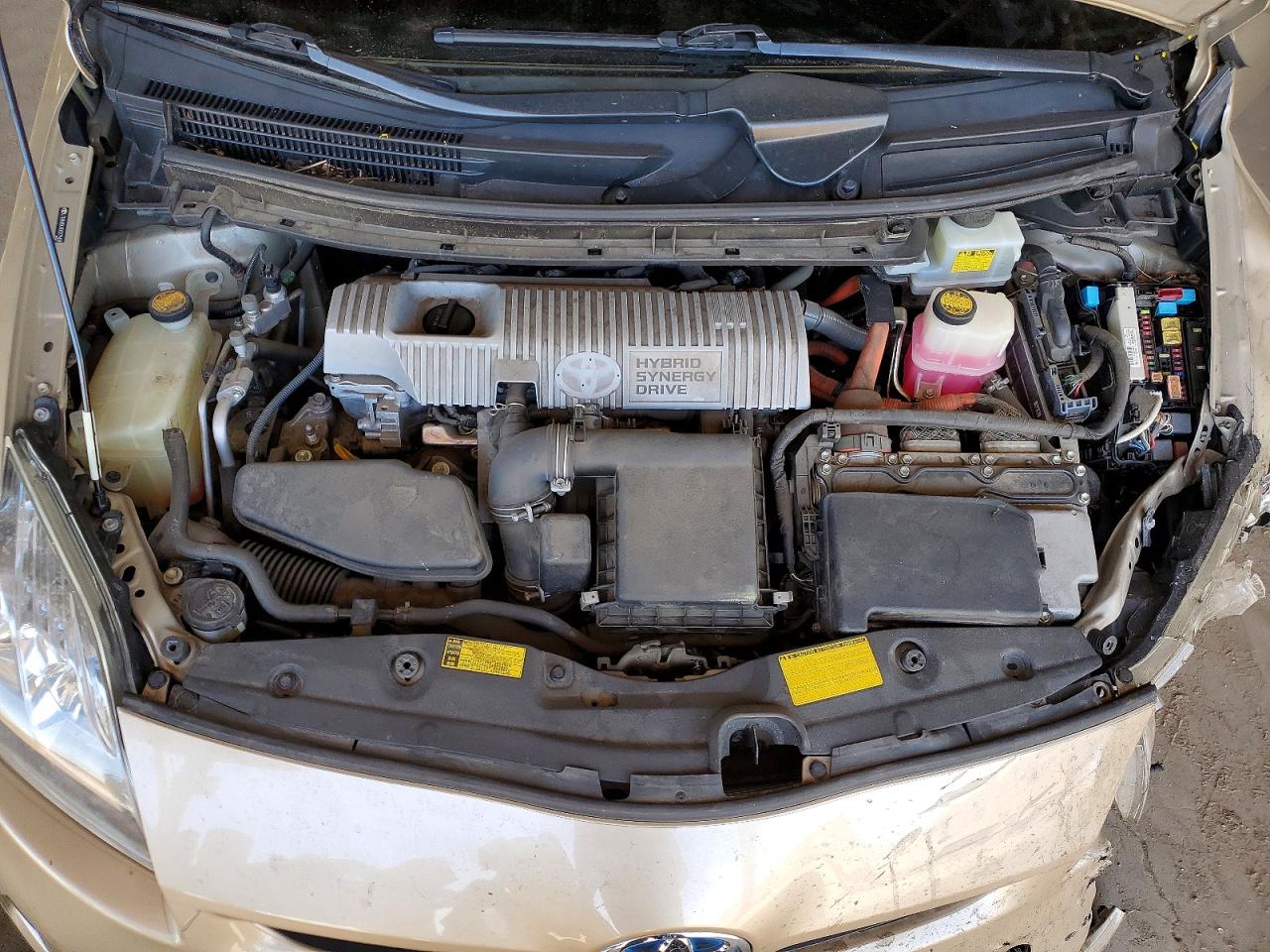 2011 TOYOTA PRIUS THREE photo 21