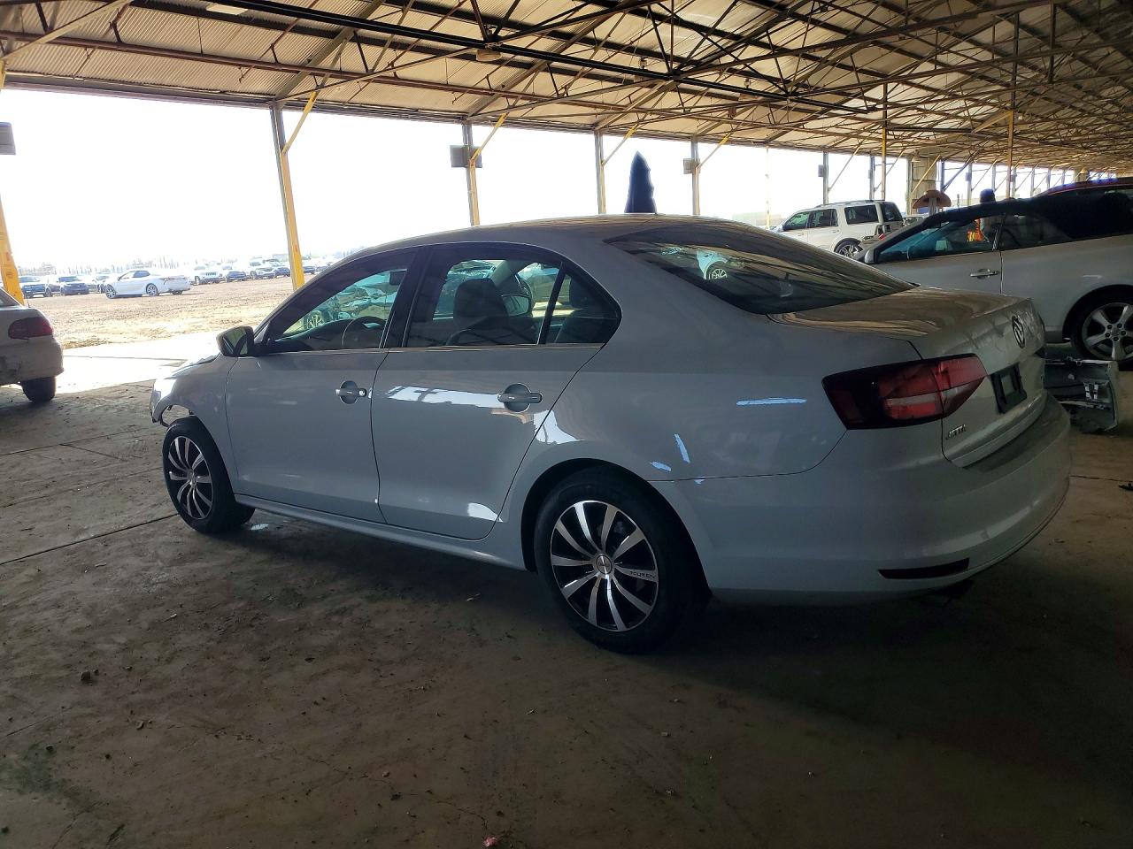 2017 VOLKSWAGEN JETTA S photo 3