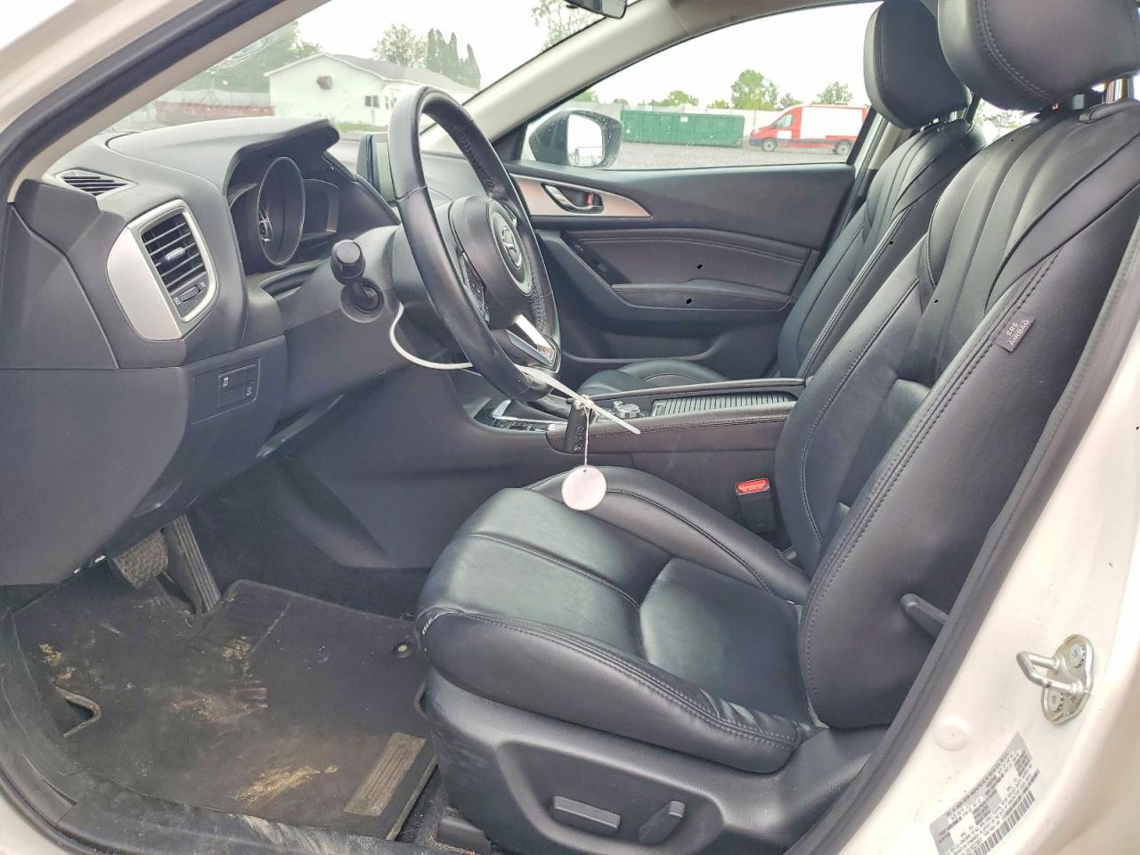 2018 MAZDA 3 TOURING photo 13