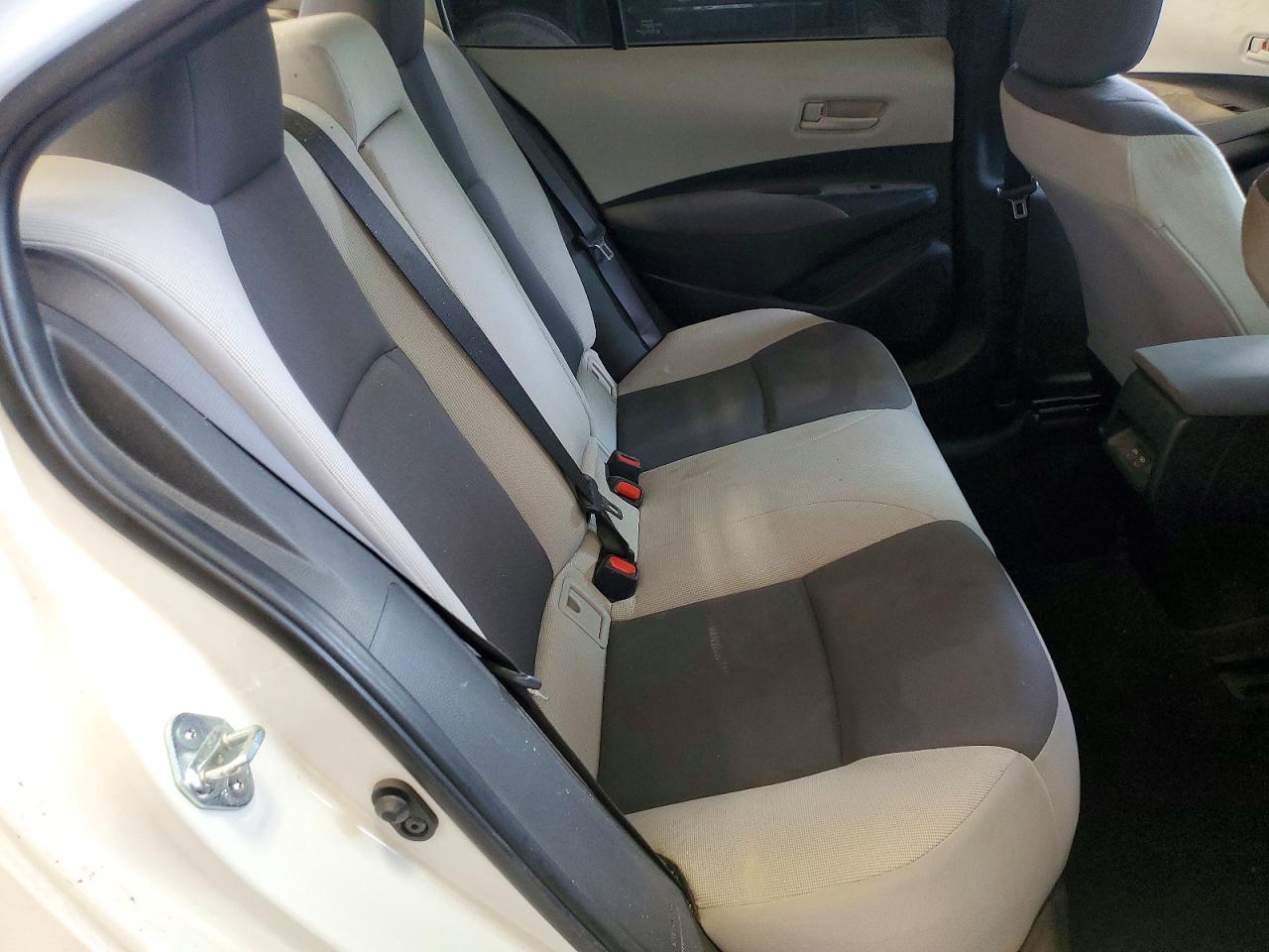 2023 TOYOTA COROLLA LE photo 19
