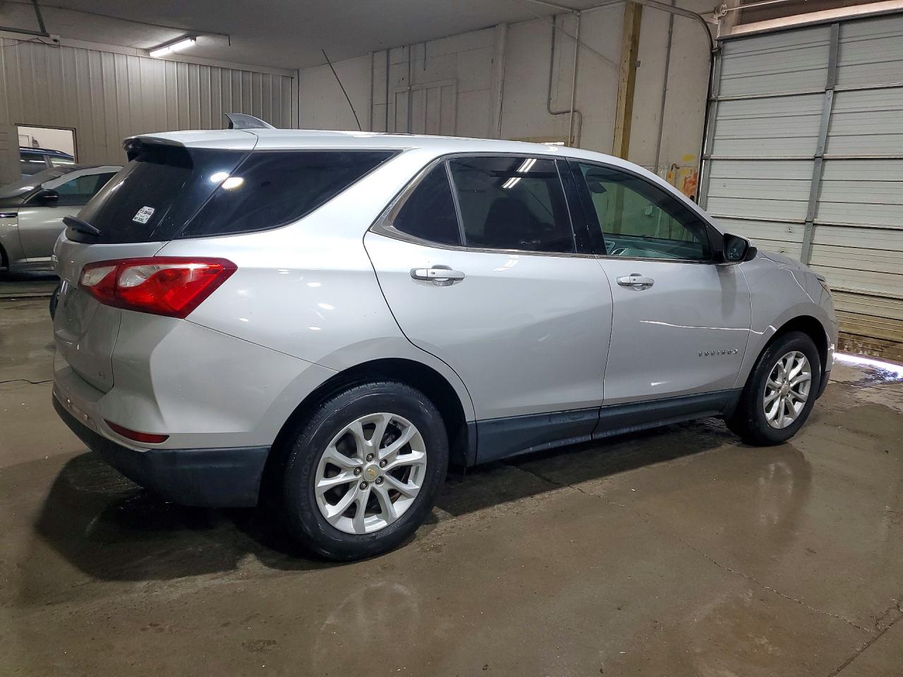 2019 CHEVROLET EQUINOX LT photo 5