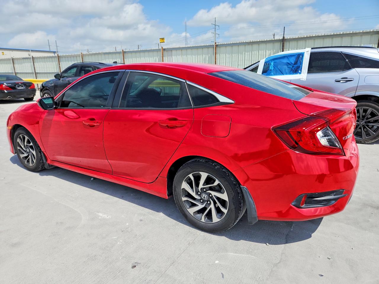 2016 HONDA CIVIC photo 3
