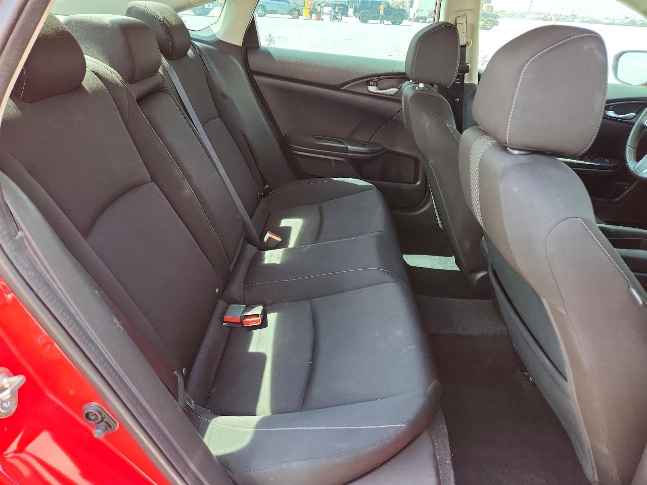 2016 HONDA CIVIC photo 19