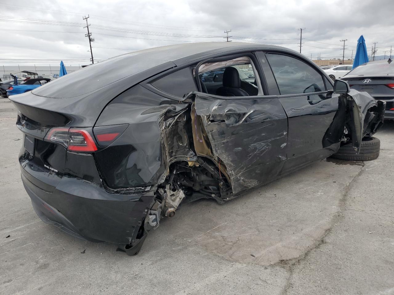 2021 TESLA MODEL Y photo 3