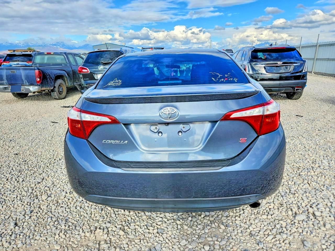 2014 TOYOTA COROLLA S PLUS photo 11