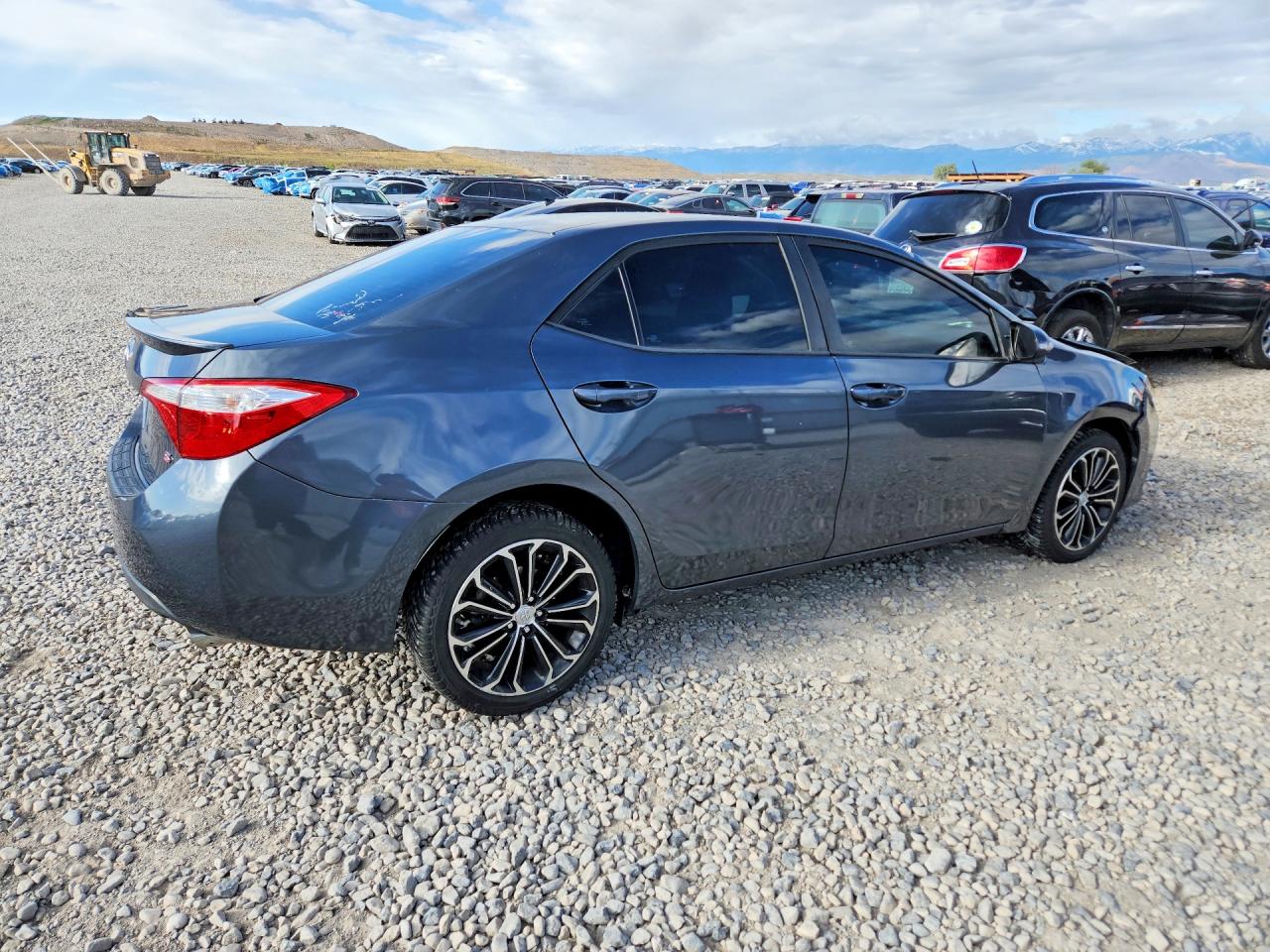 2014 TOYOTA COROLLA S PLUS photo 5