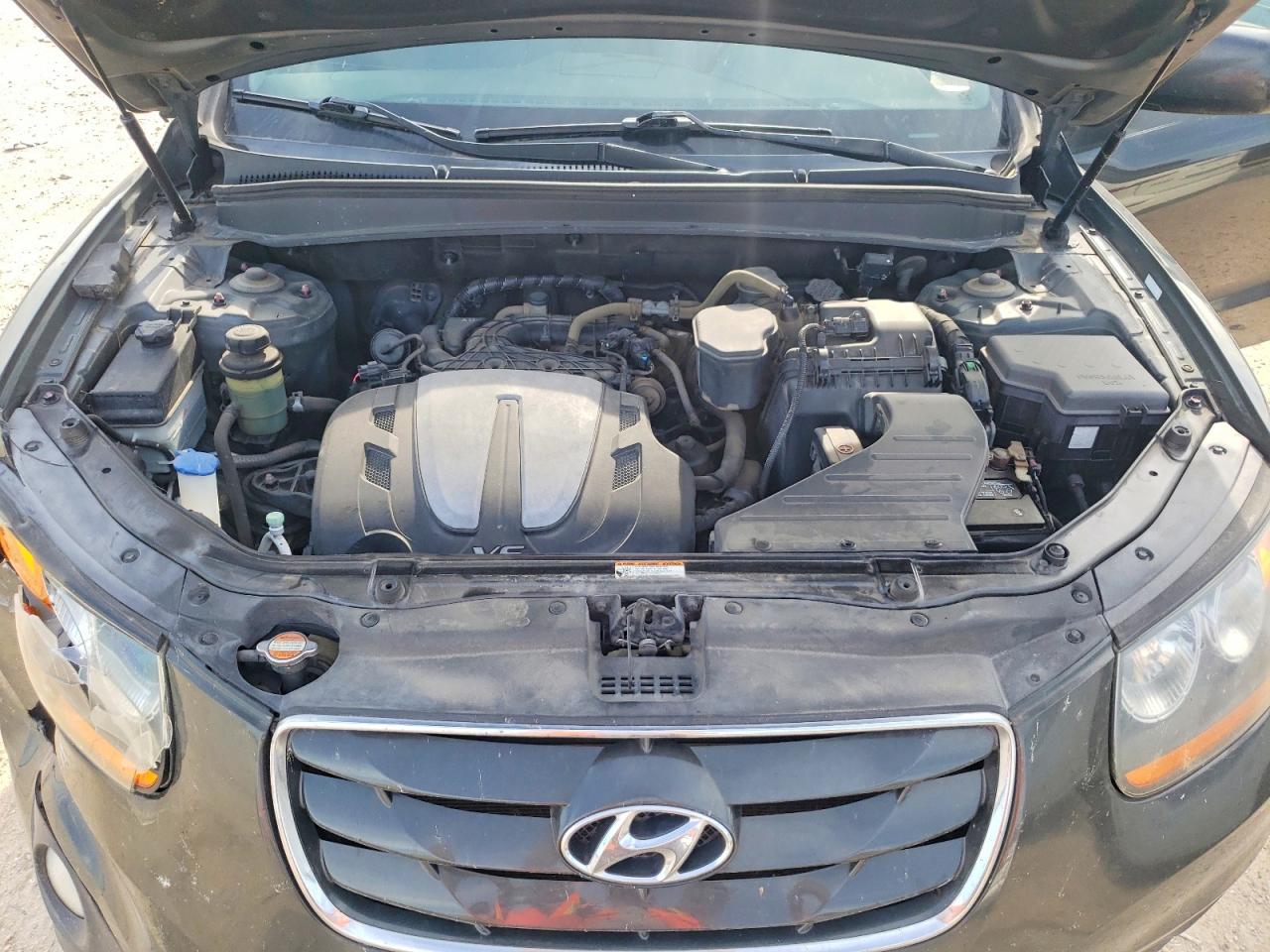 2011 HYUNDAI SANTA FE SE photo 23