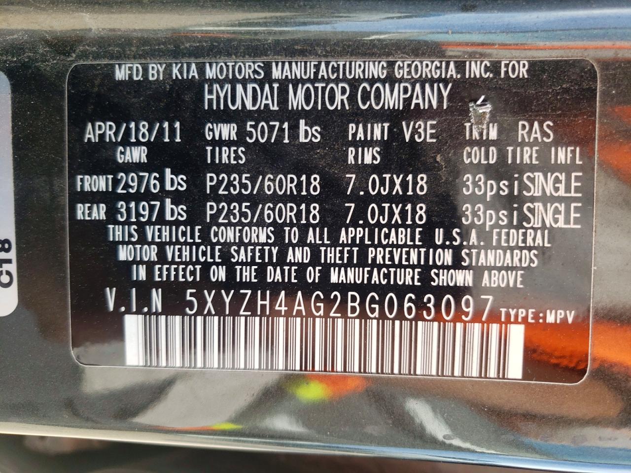 2011 HYUNDAI SANTA FE SE photo 25
