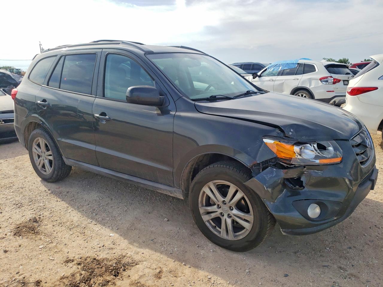2011 HYUNDAI SANTA FE SE photo 7