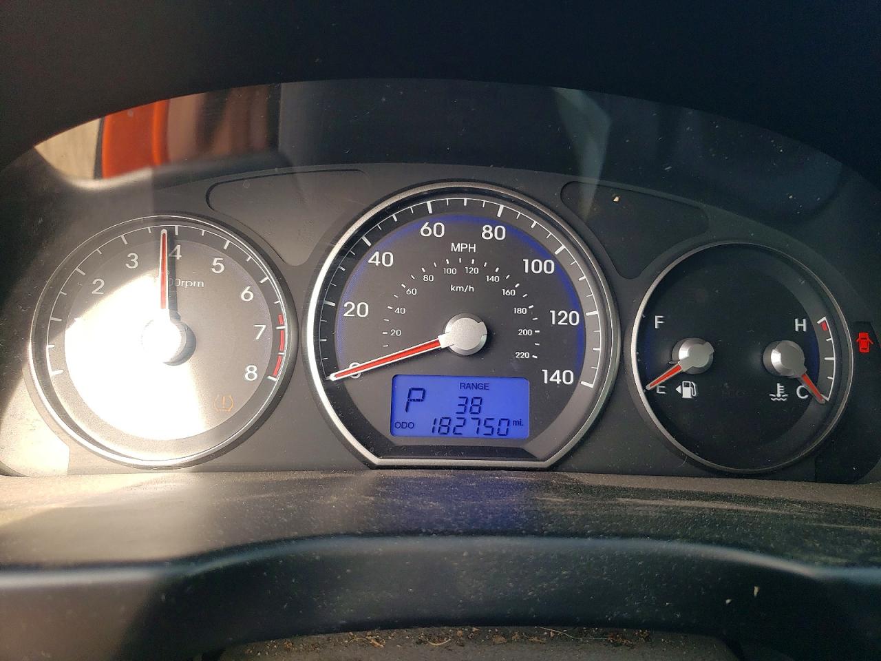 2011 HYUNDAI SANTA FE SE photo 17