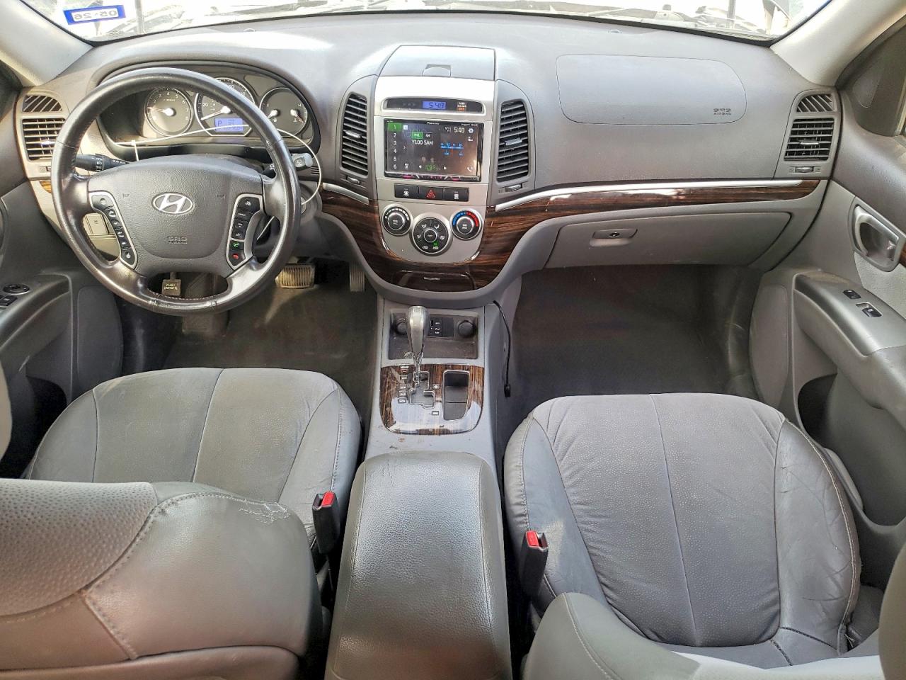2011 HYUNDAI SANTA FE SE photo 15