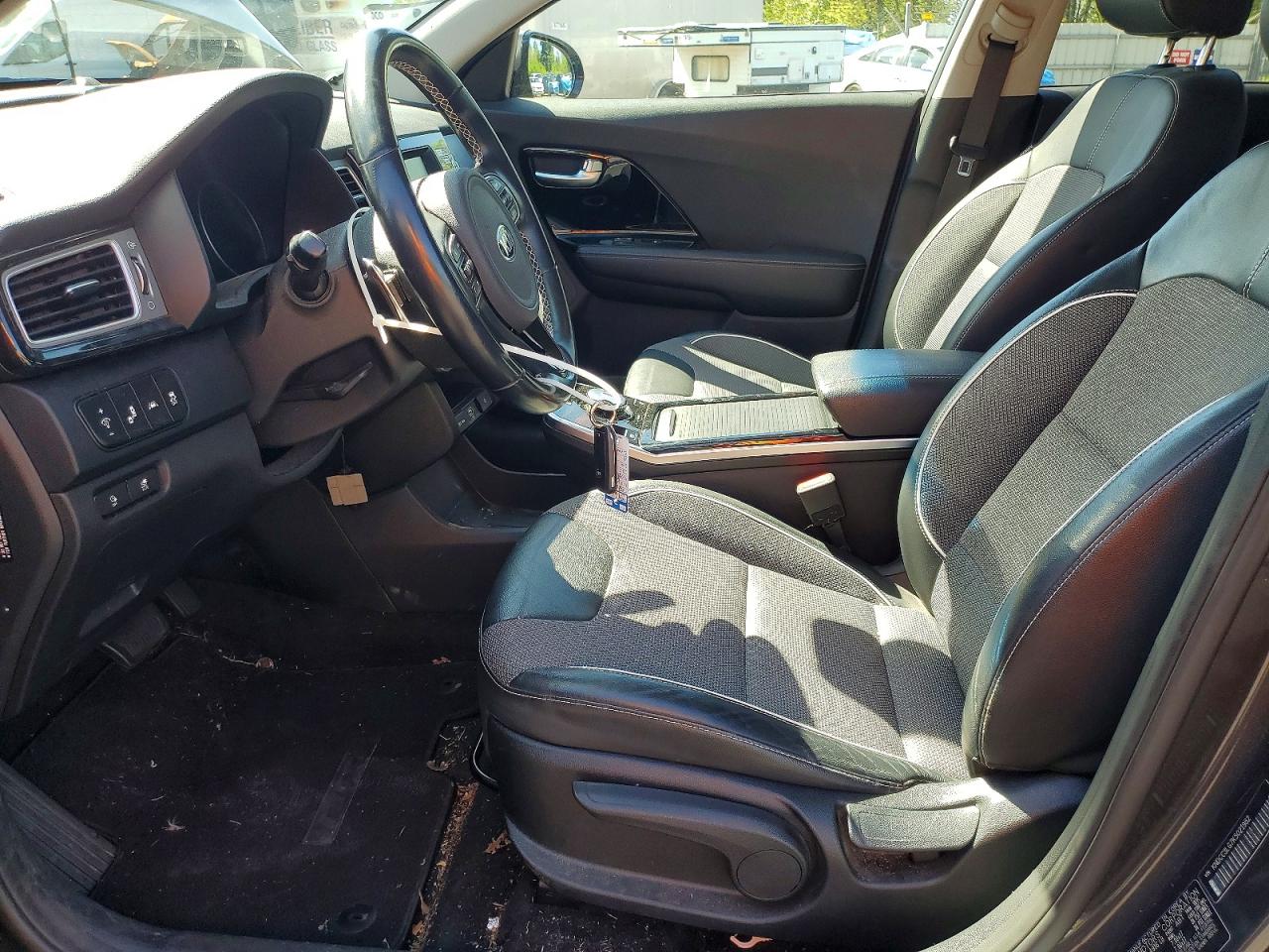 2019 KIA NIRO EX photo 19