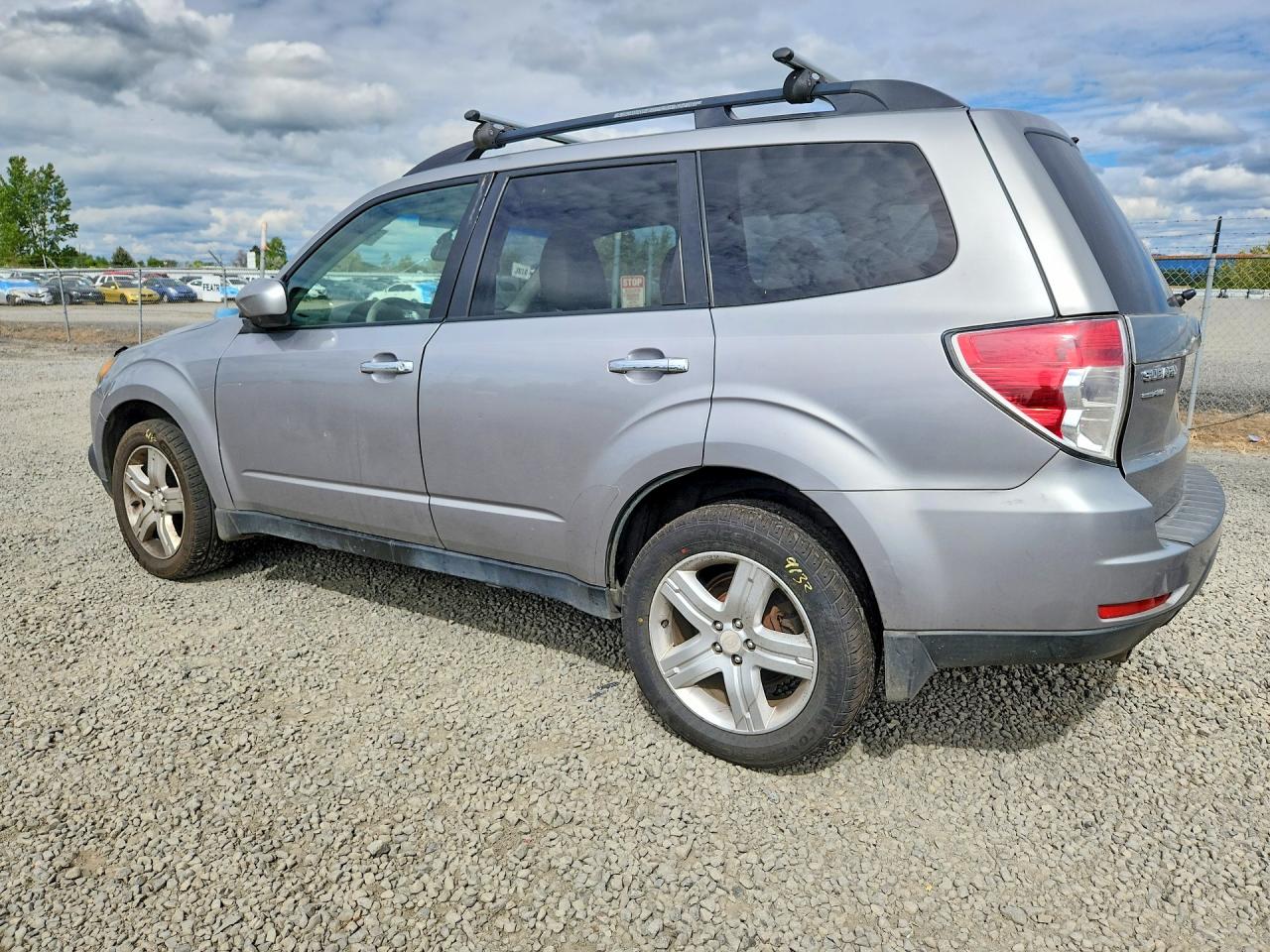 2010 SUBARU FORESTER 2.5X LIMITED photo 3