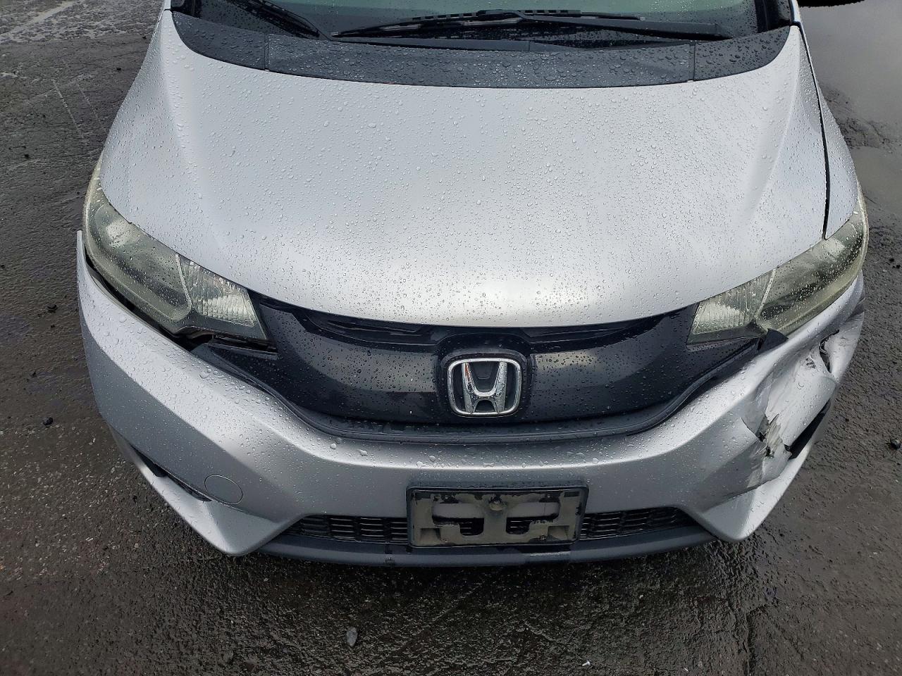 2016 HONDA FIT LX photo 21