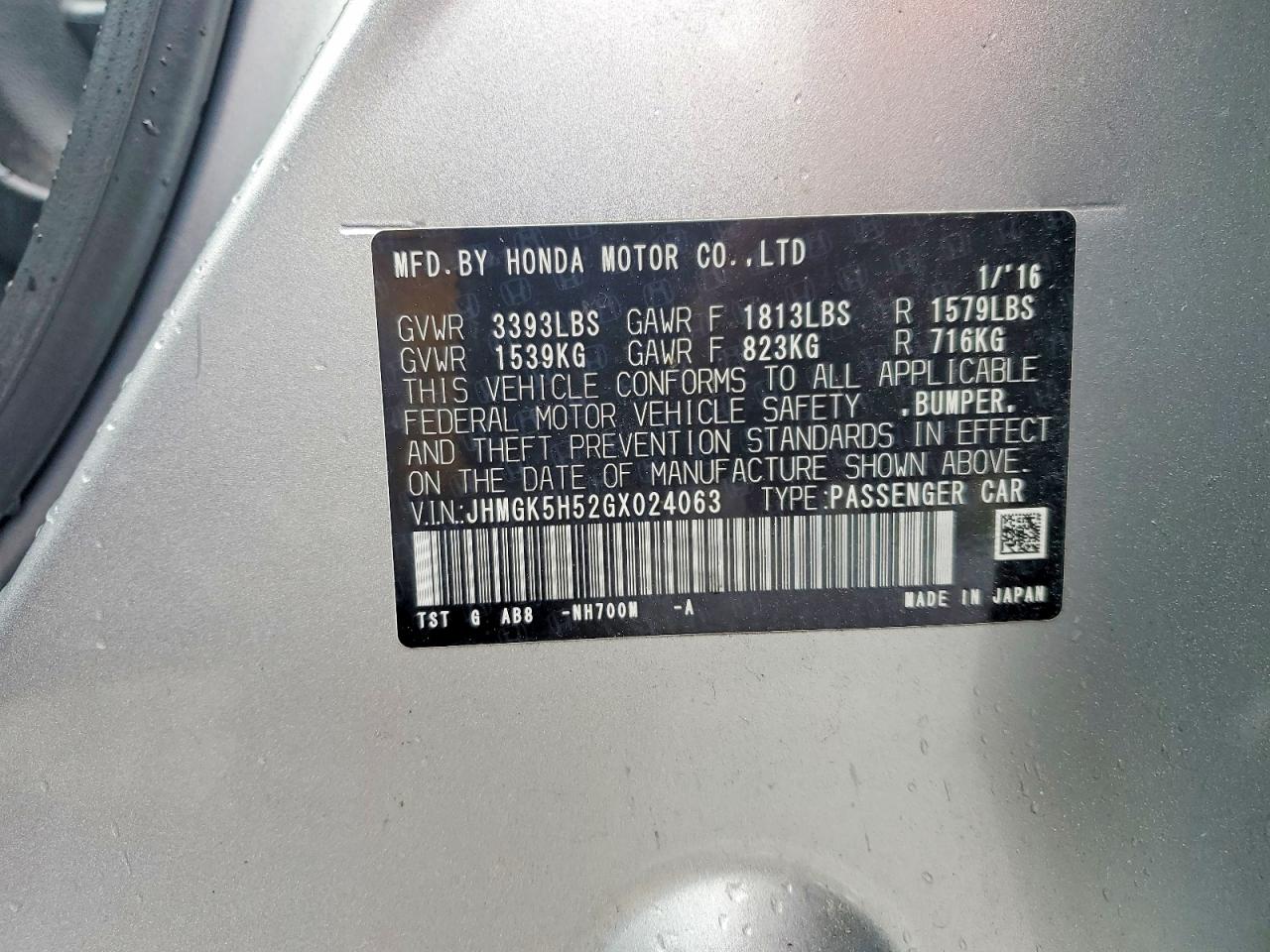 2016 HONDA FIT LX photo 23