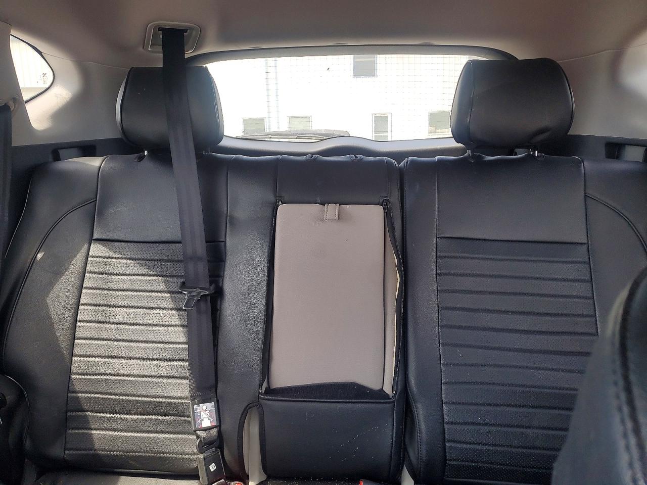 2016 HYUNDAI TUCSON SE photo 19