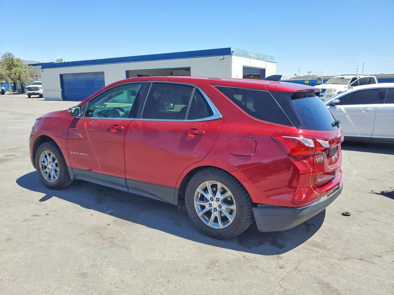2018 CHEVROLET EQUINOX LT photo 3