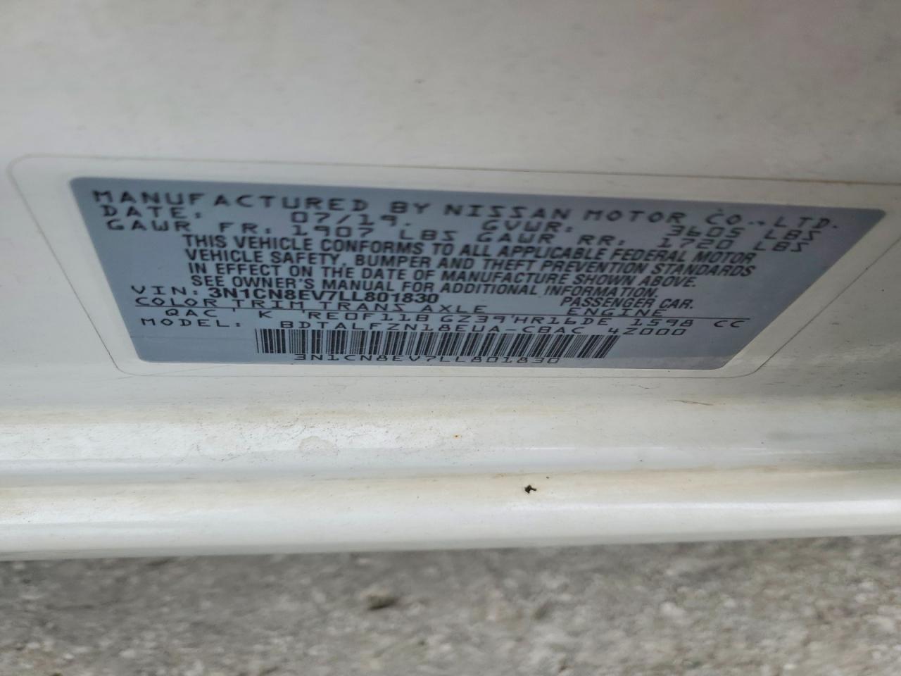 2020 NISSAN VERSA SV photo 12