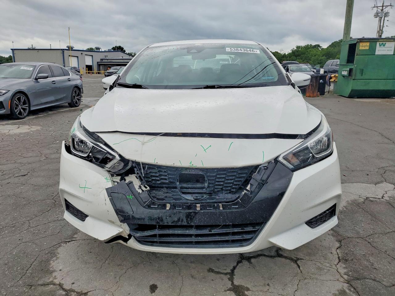 2020 NISSAN VERSA SV photo 5