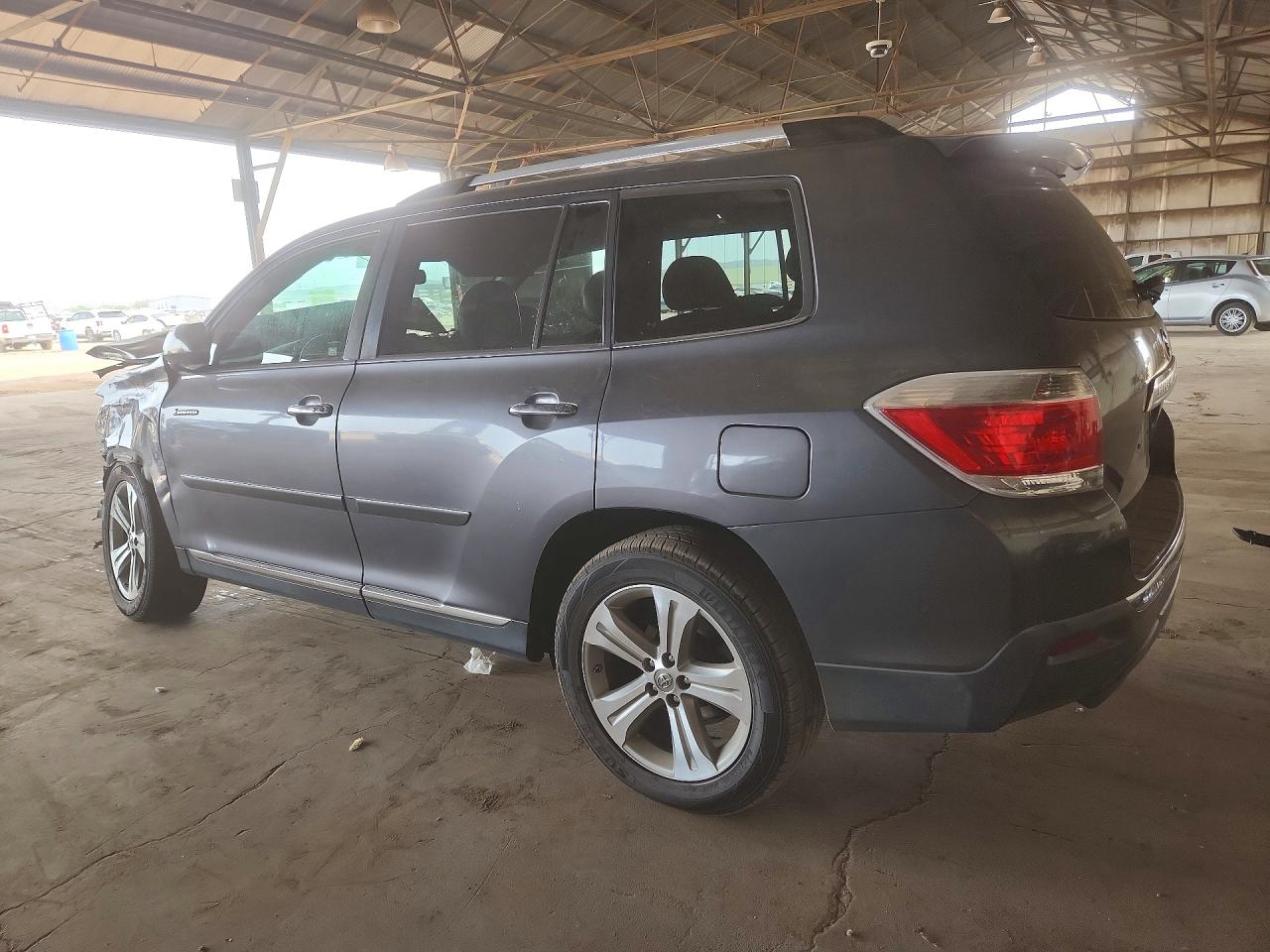 2011 TOYOTA HIGHLANDER LIMITED photo 4