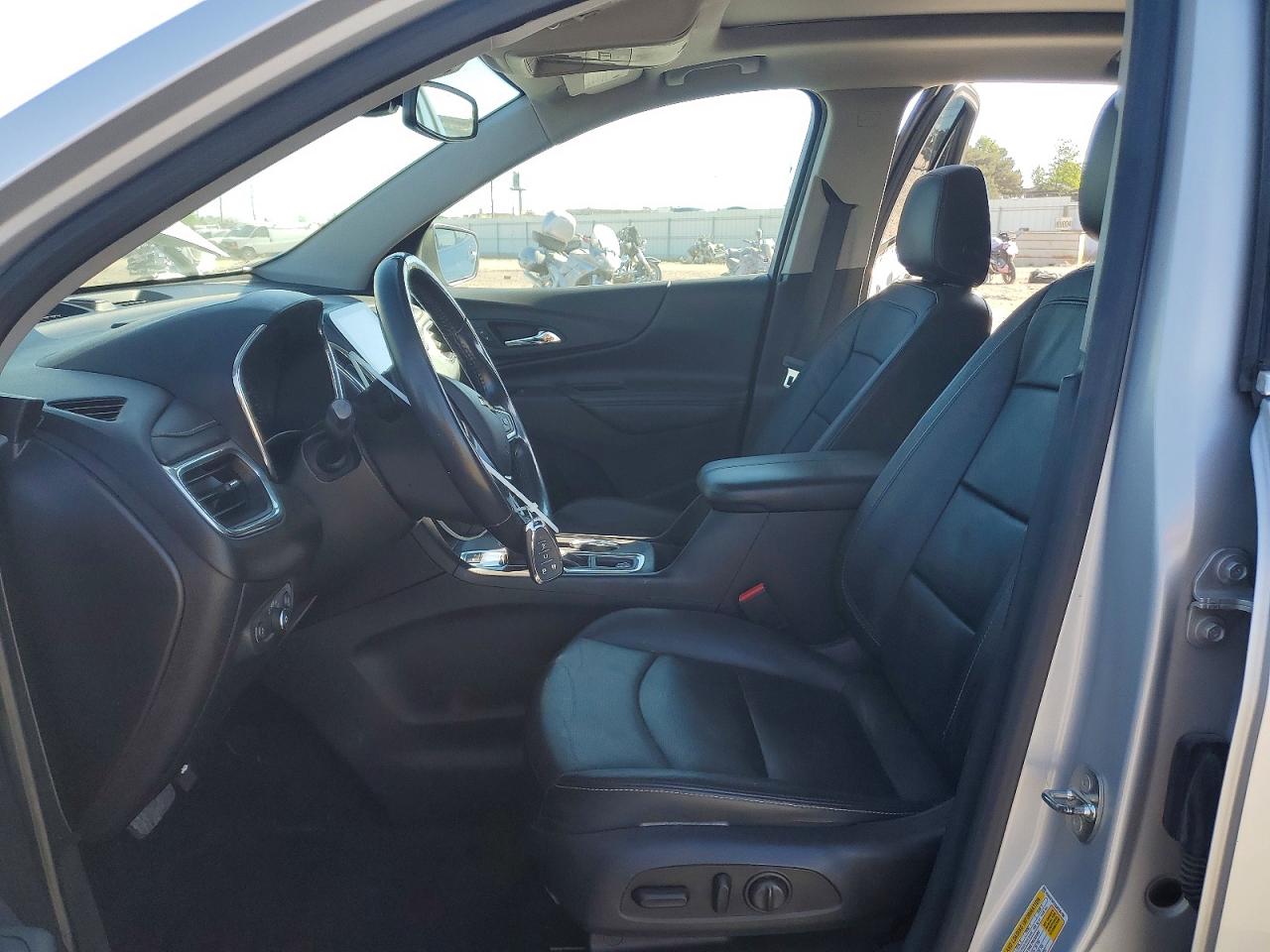 2018 CHEVROLET EQUINOX PREMIER photo 7