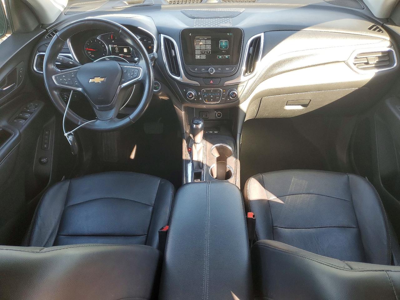2018 CHEVROLET EQUINOX PREMIER photo 8