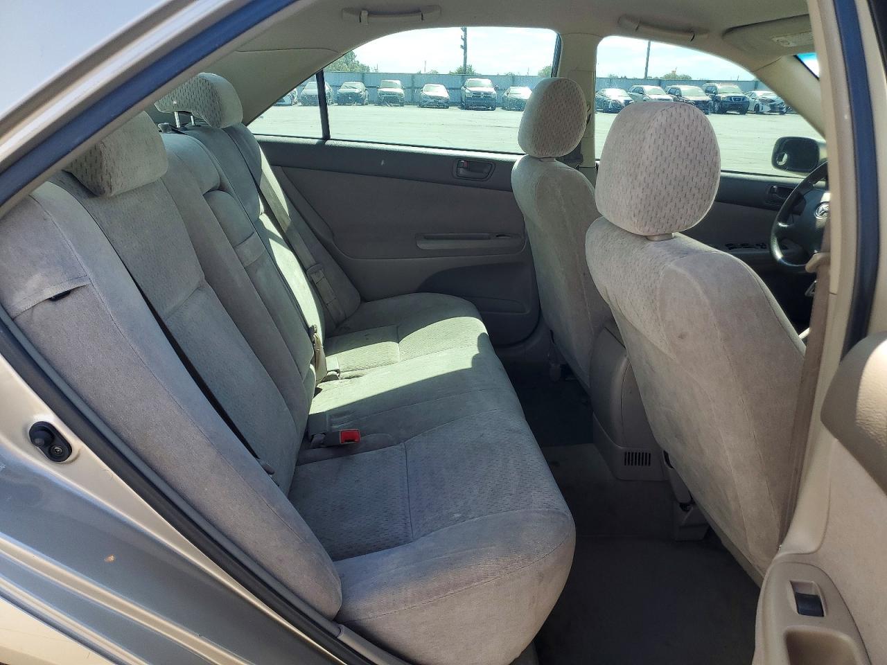 2003 TOYOTA CAMRY LE photo 19