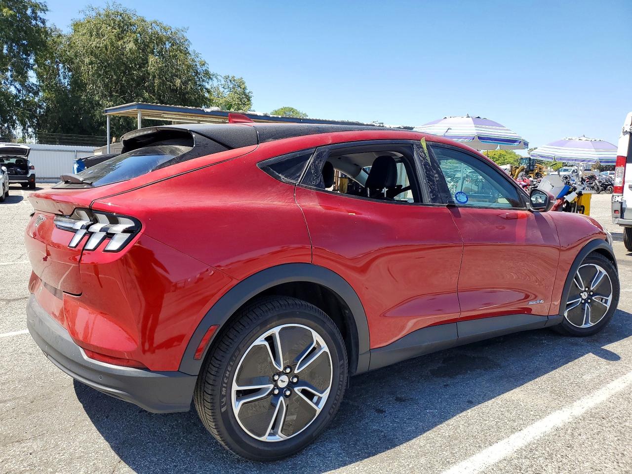 2022 FORD MUSTANG MACH-E SELECT photo 5