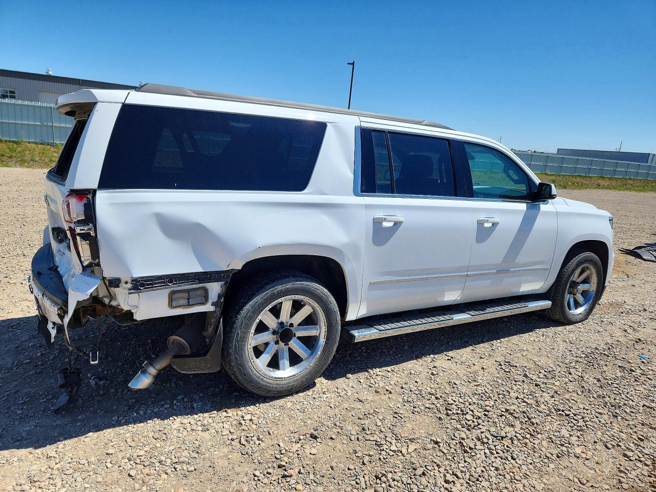 2018 CHEVROLET SUBURBAN K1500 LT photo 7