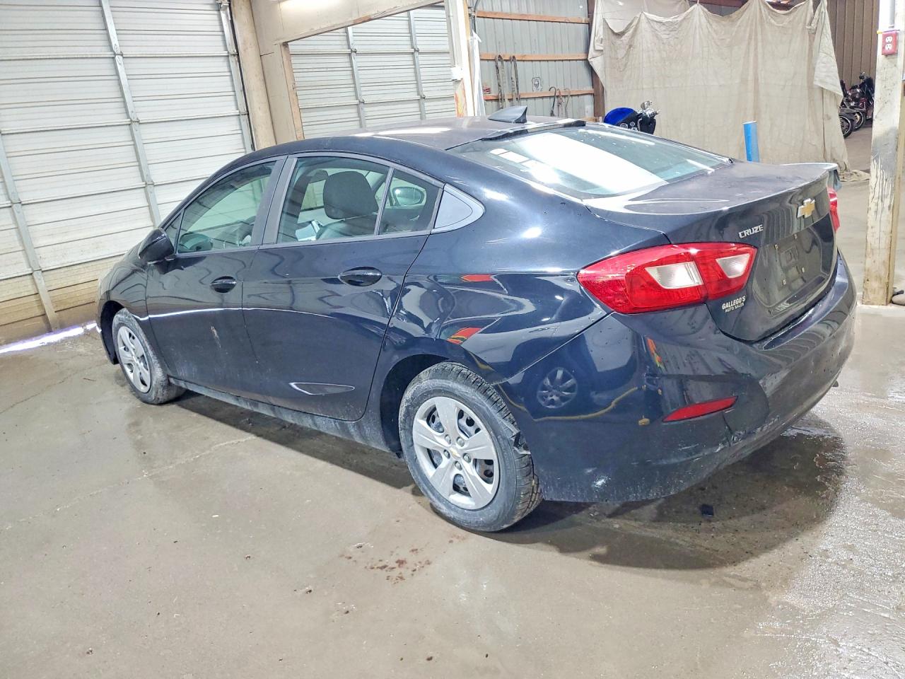 2017 CHEVROLET CRUZE LS photo 2