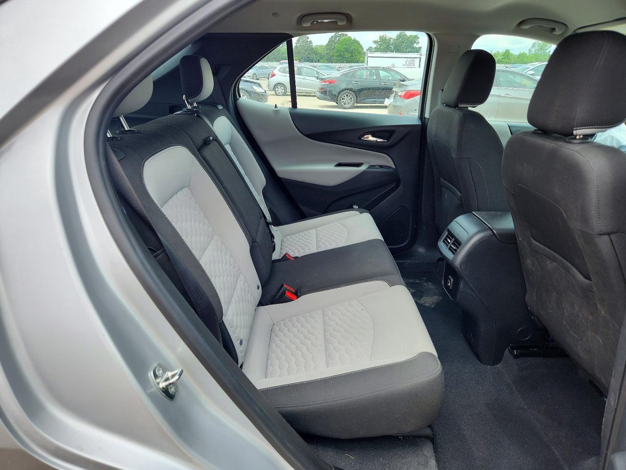 2020 CHEVROLET EQUINOX LS photo 11