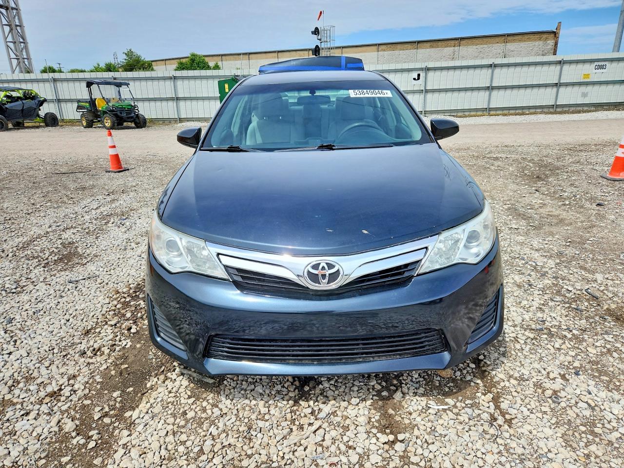 2012 TOYOTA CAMRY LE photo 13