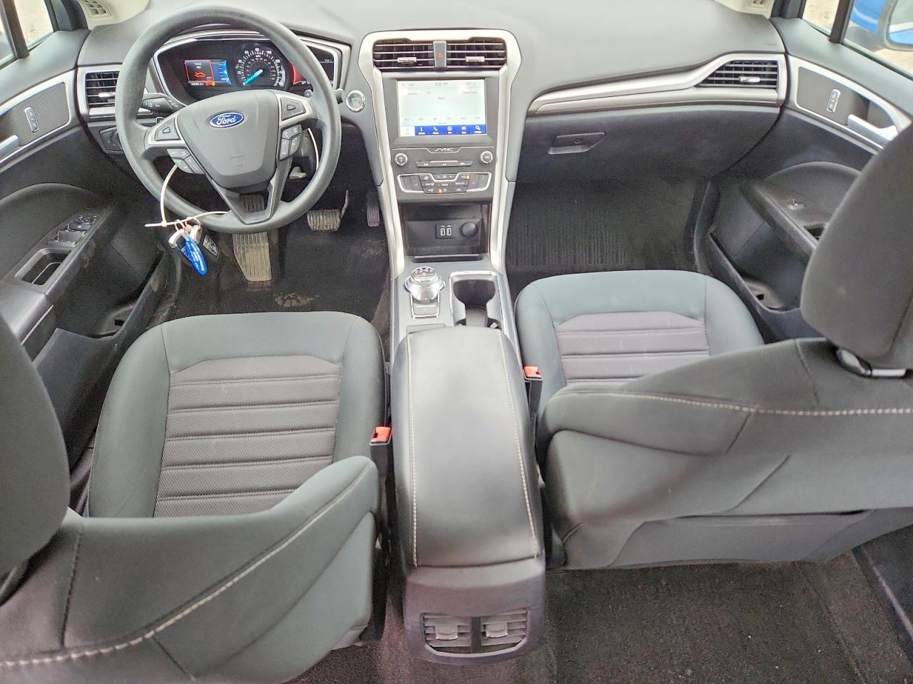 2020 FORD FUSION SE photo 15