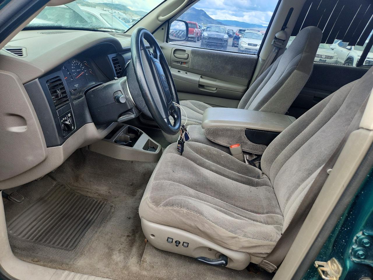 2003 DODGE DAKOTA QUAD SLT photo 7