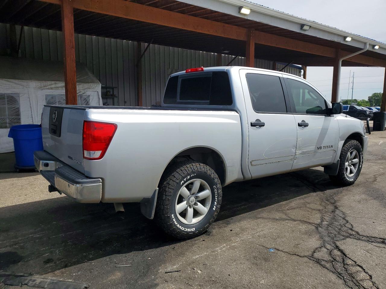 2010 NISSAN TITAN SE photo 7
