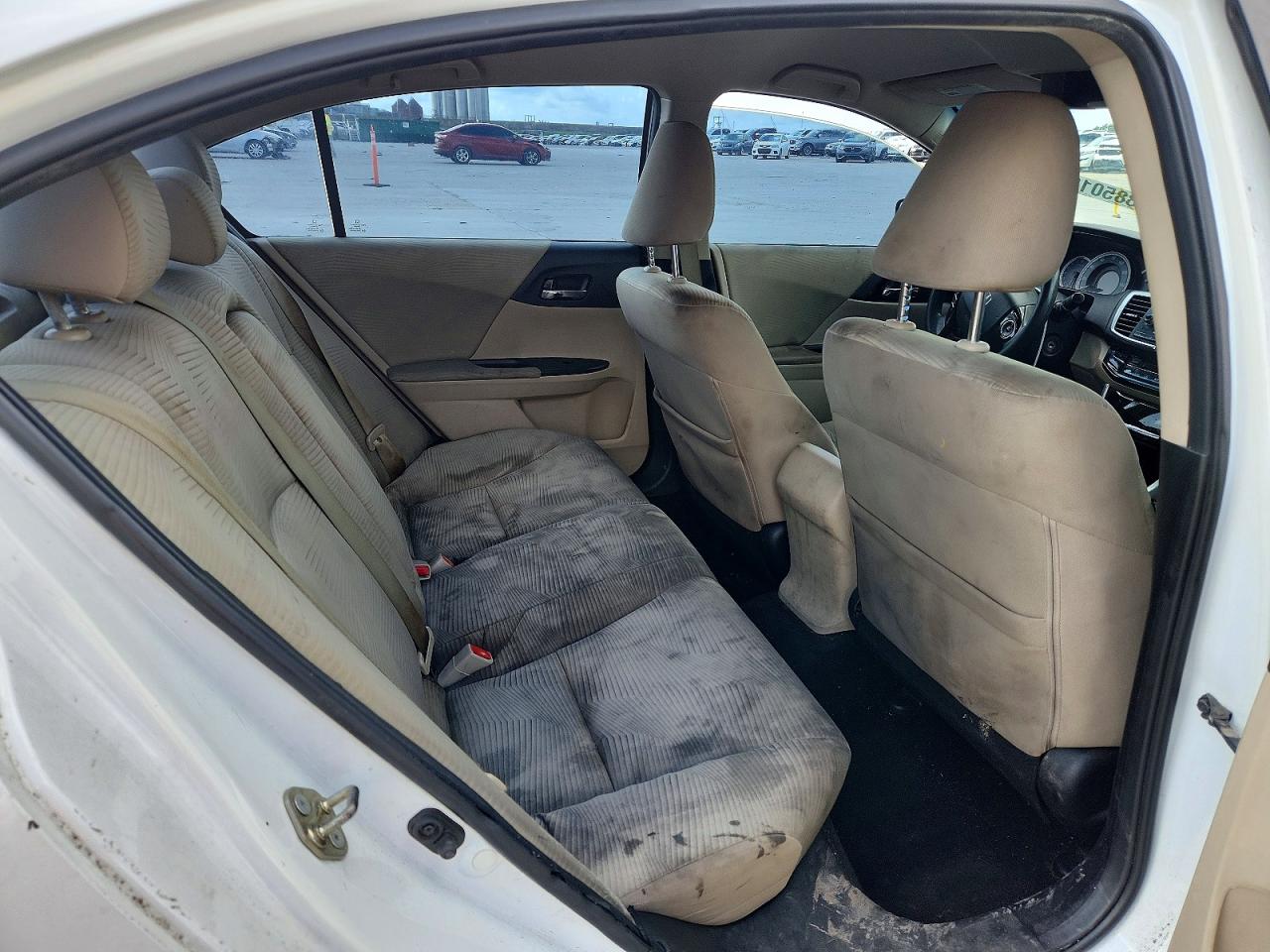 2016 HONDA ACCORD LX photo 10
