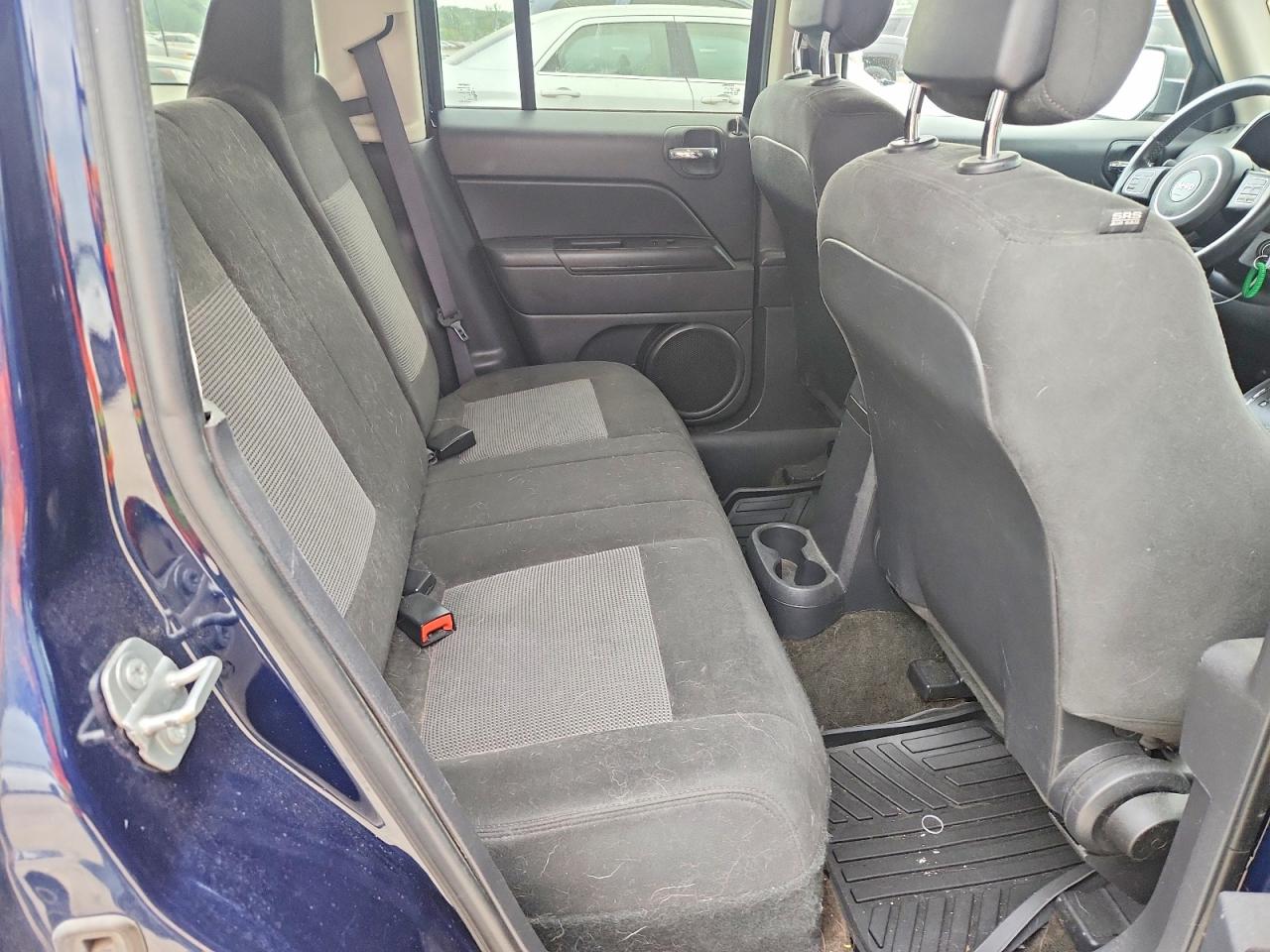 2017 JEEP PATRIOT LATITUDE photo 31
