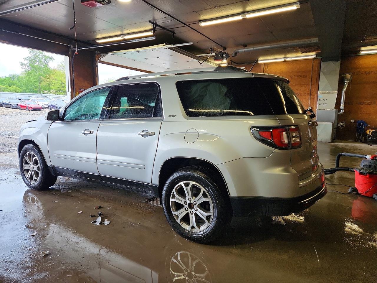 2015 GMC ACADIA SLT-1 photo 4