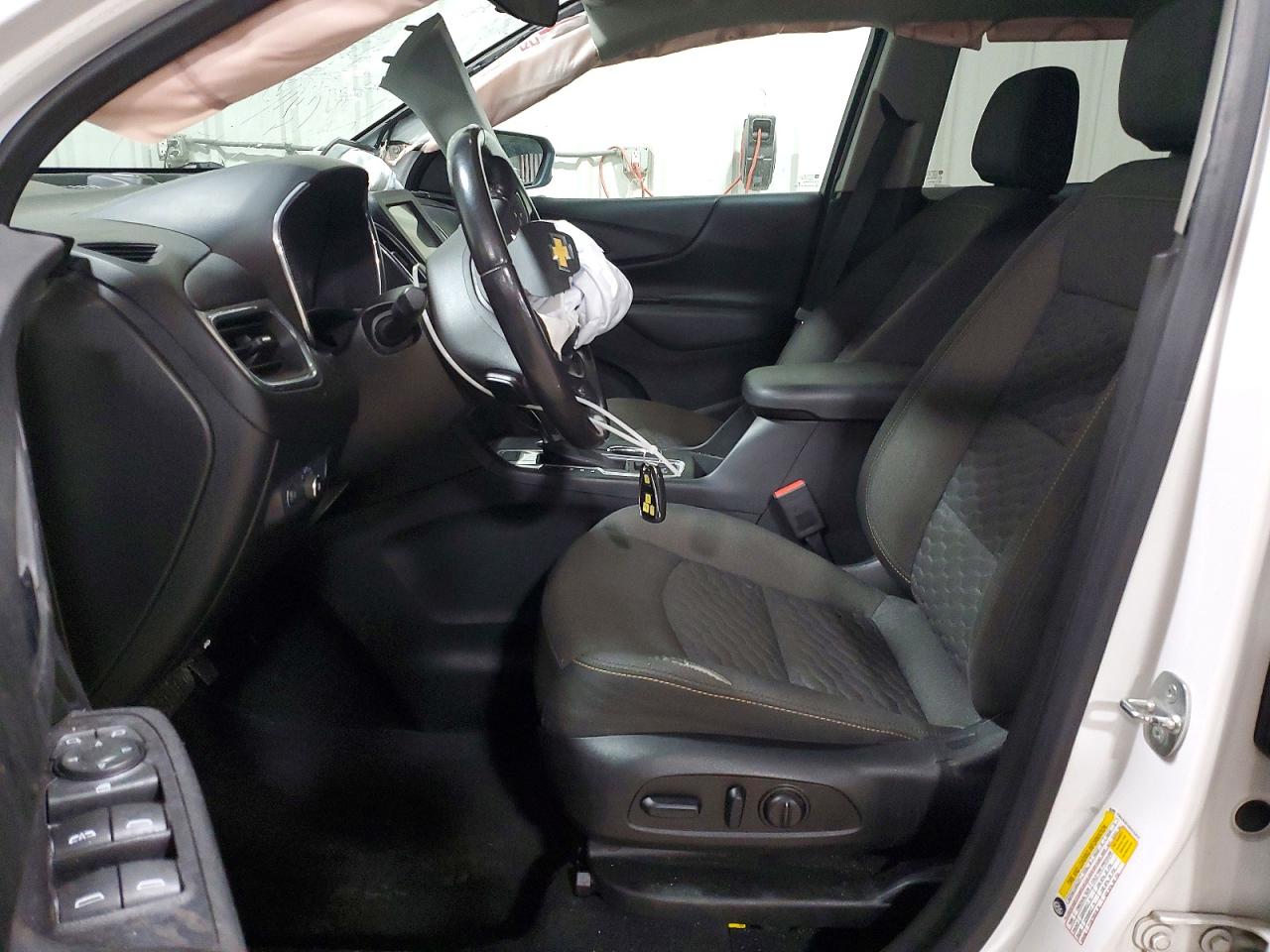 2019 CHEVROLET EQUINOX LT photo 13
